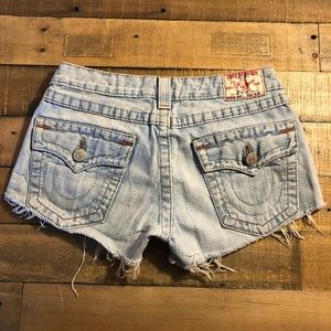 True Religion Joey cut off Jean shorts size 28